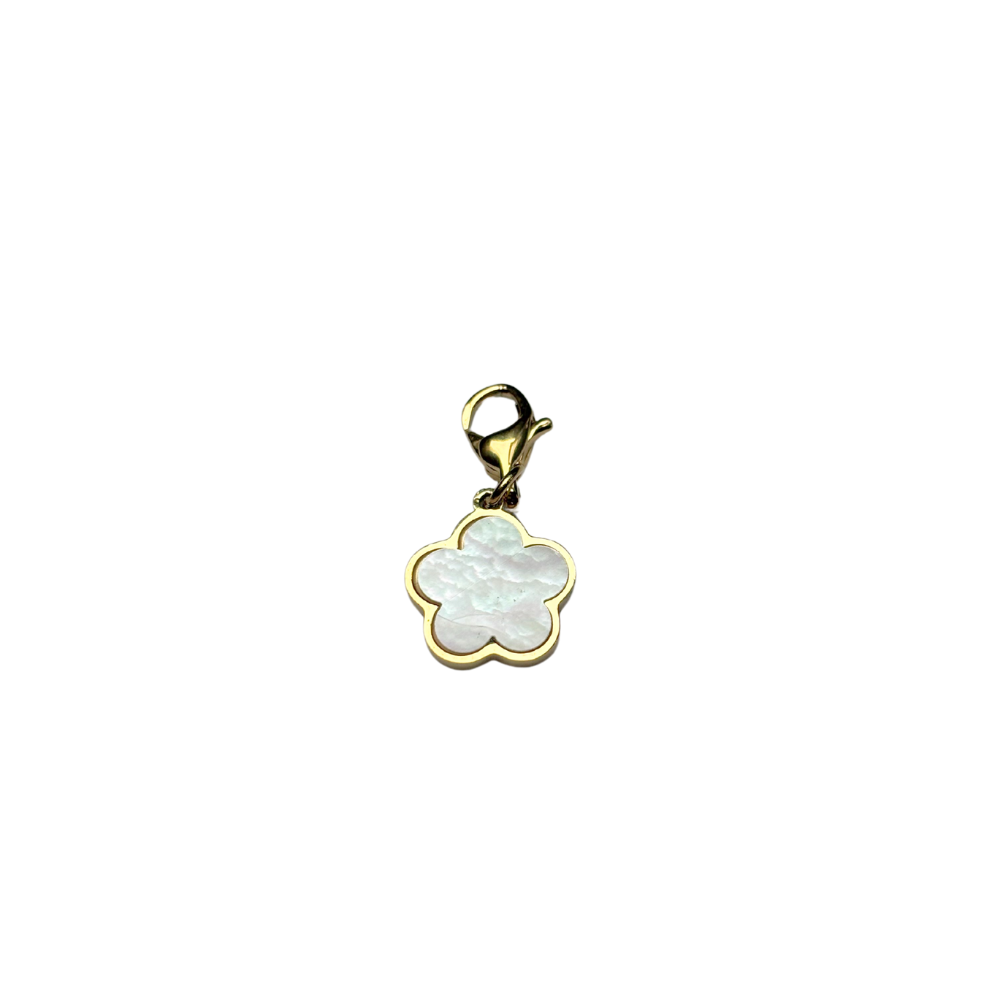 Mother-of-pearl flower charms 12x11mm