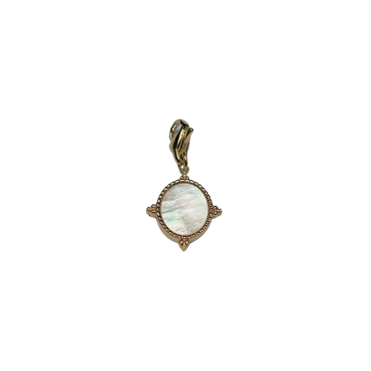 Breloques ovale en nacre 13x17mm