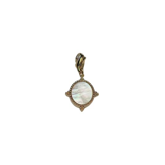 Breloques ovale en nacre 13x17mm